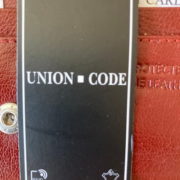 Union Code Burgundy Dark Wine Red Genuine Leather RFID Protected Folding Wallet - Picture 5 of 7